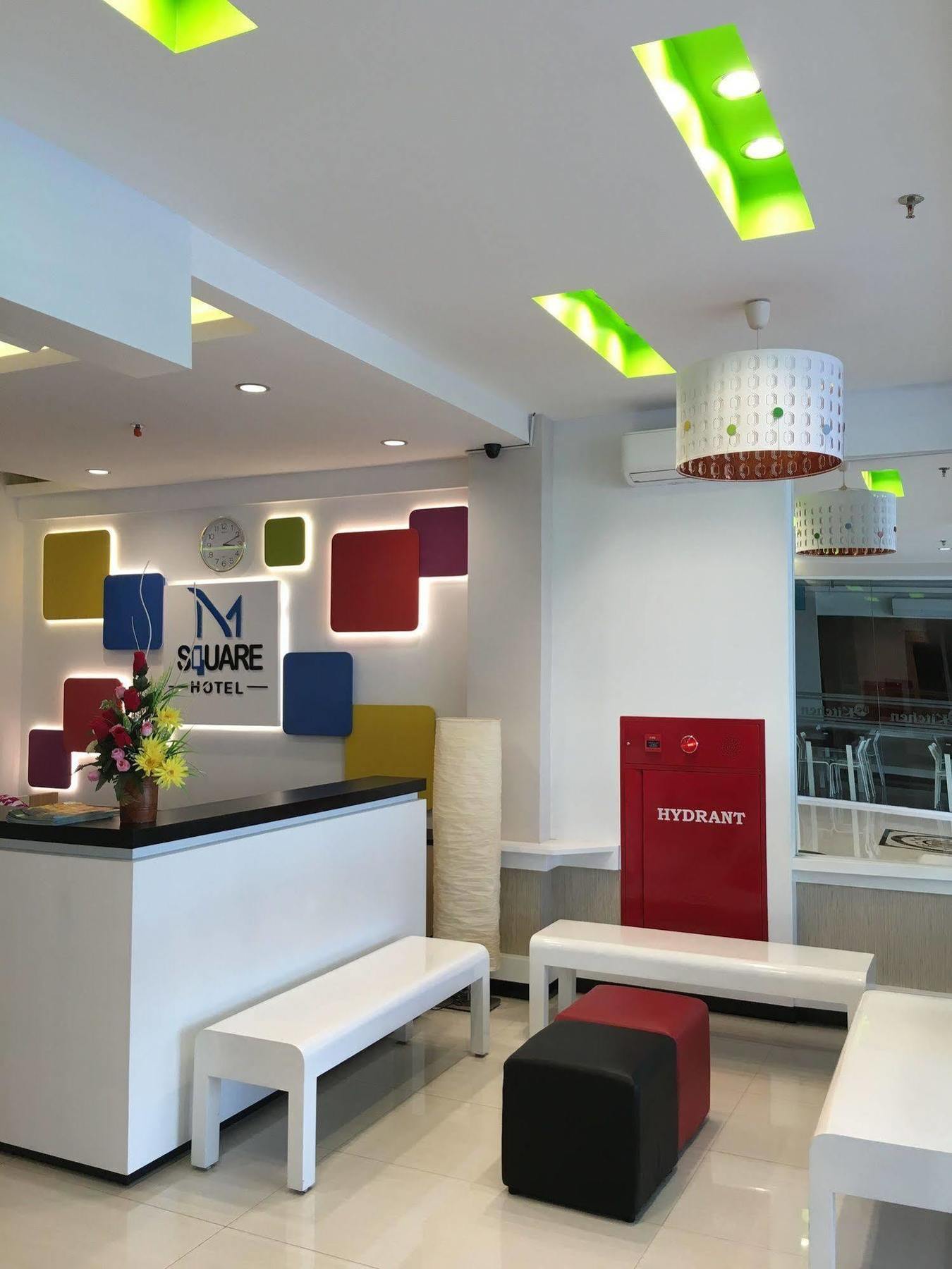 Msquare Palembang Hotel Exterior foto