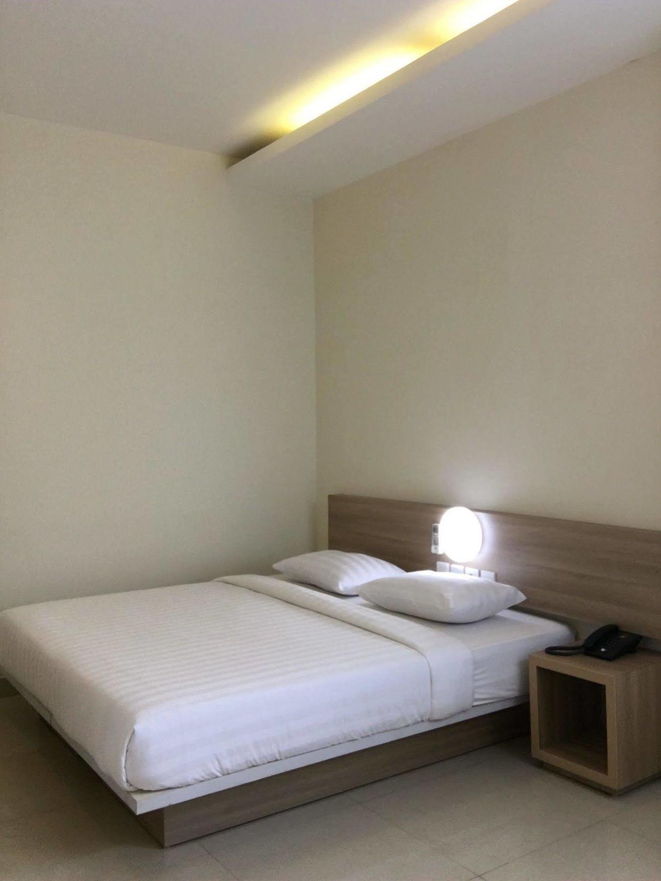 Msquare Palembang Hotel Exterior foto